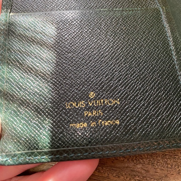 Louis Vuitton Bundle! New with key lock and used Men’s Green Checkbook Wallet - Picture 2 of 9